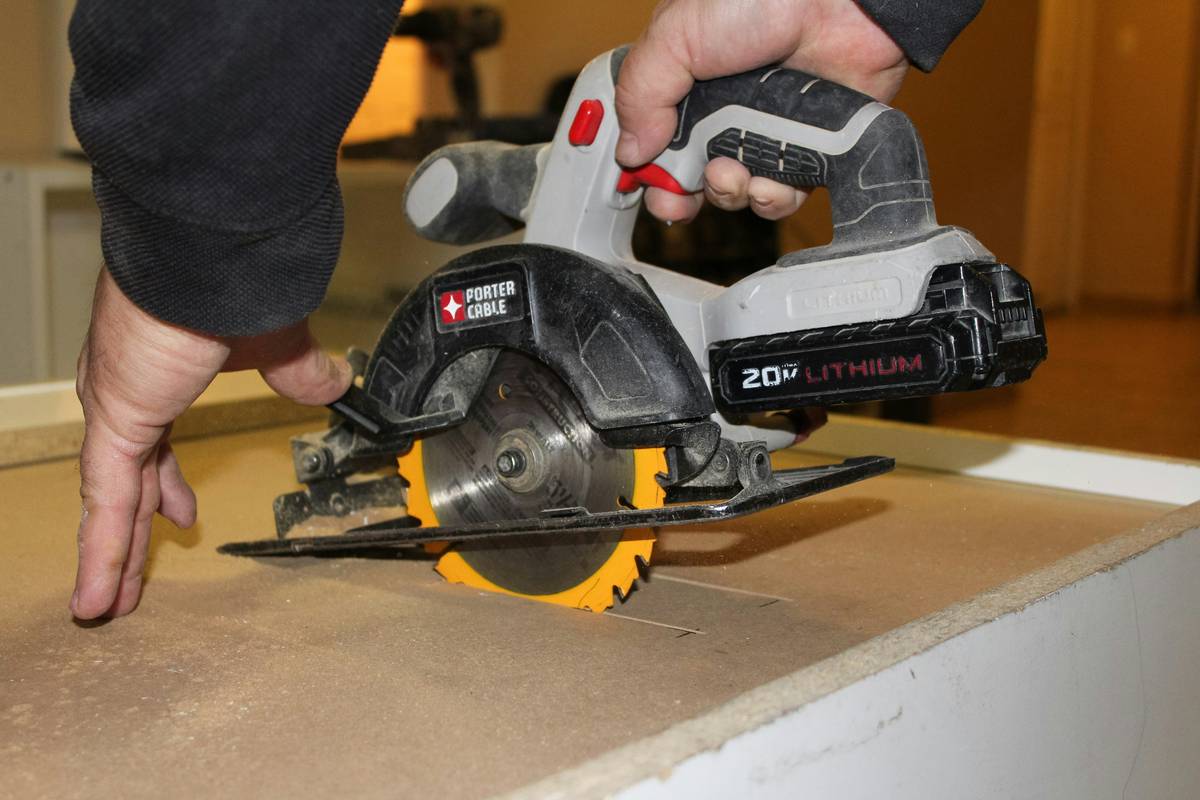 DIY Project Hammer How to Remove: The Right Way (Without Wrecking Your Walls or Nerves)