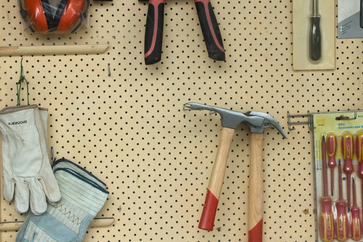 Why Your DIY Demolition Fails Without a Small Jack Hammer Tool